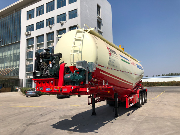 粉粒物料运输半挂车