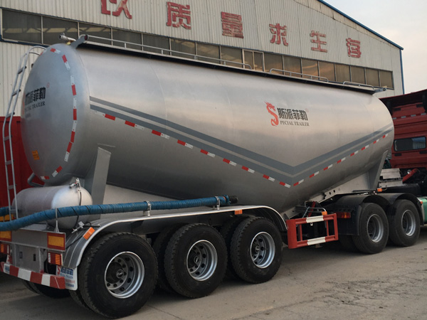 粉粒物料运输半挂车